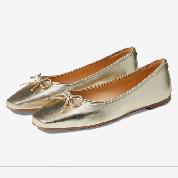 Bernardo Shoes - 💛🔹️Bernardo 🔹️gold Champagne Made In Brazil  Gwynn Ballerina Flats